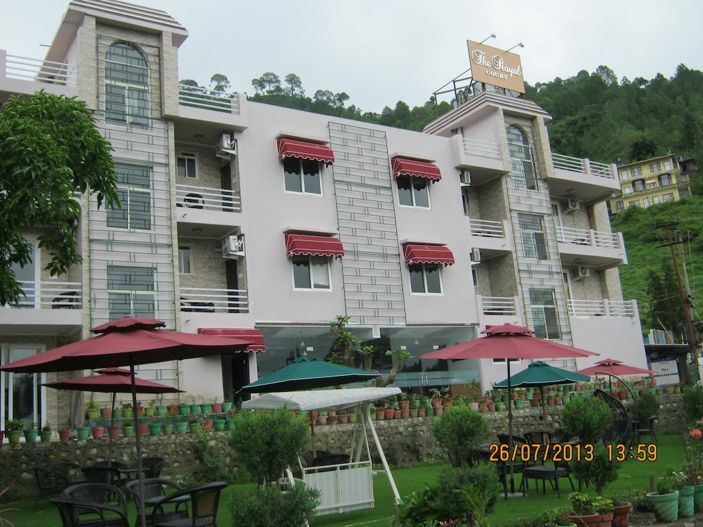 The Royal Court Hotel Нейнитал Екстериор снимка