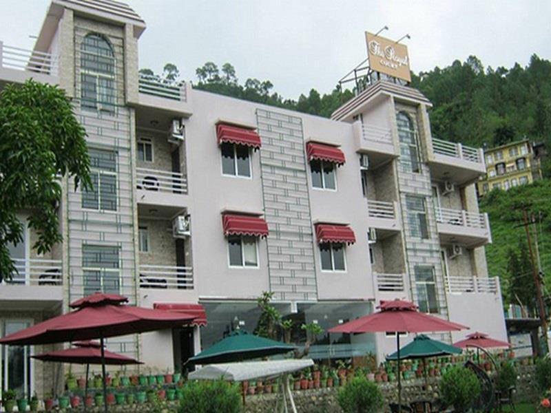 The Royal Court Hotel Нейнитал Екстериор снимка
